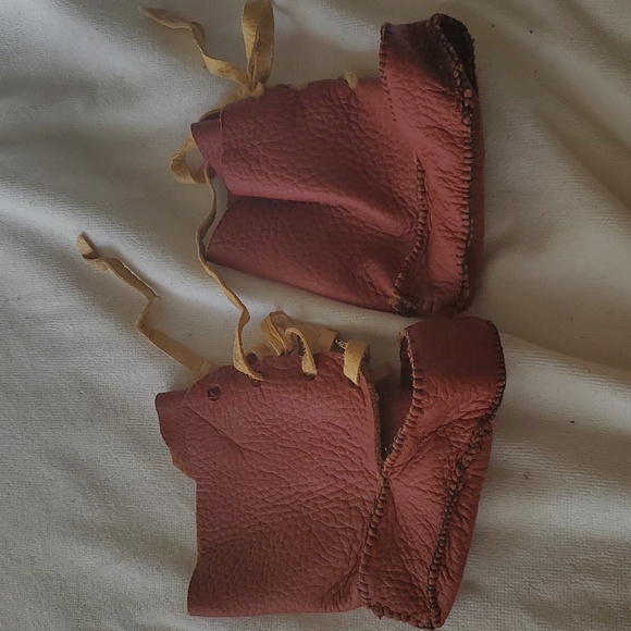 (3 For $20) Hand made baby booties - Picture 2 of 7